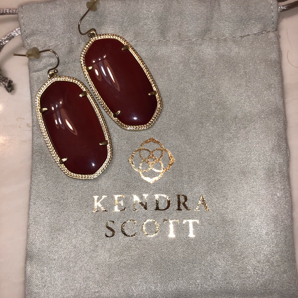 Kendra Scott Danielle Earrings